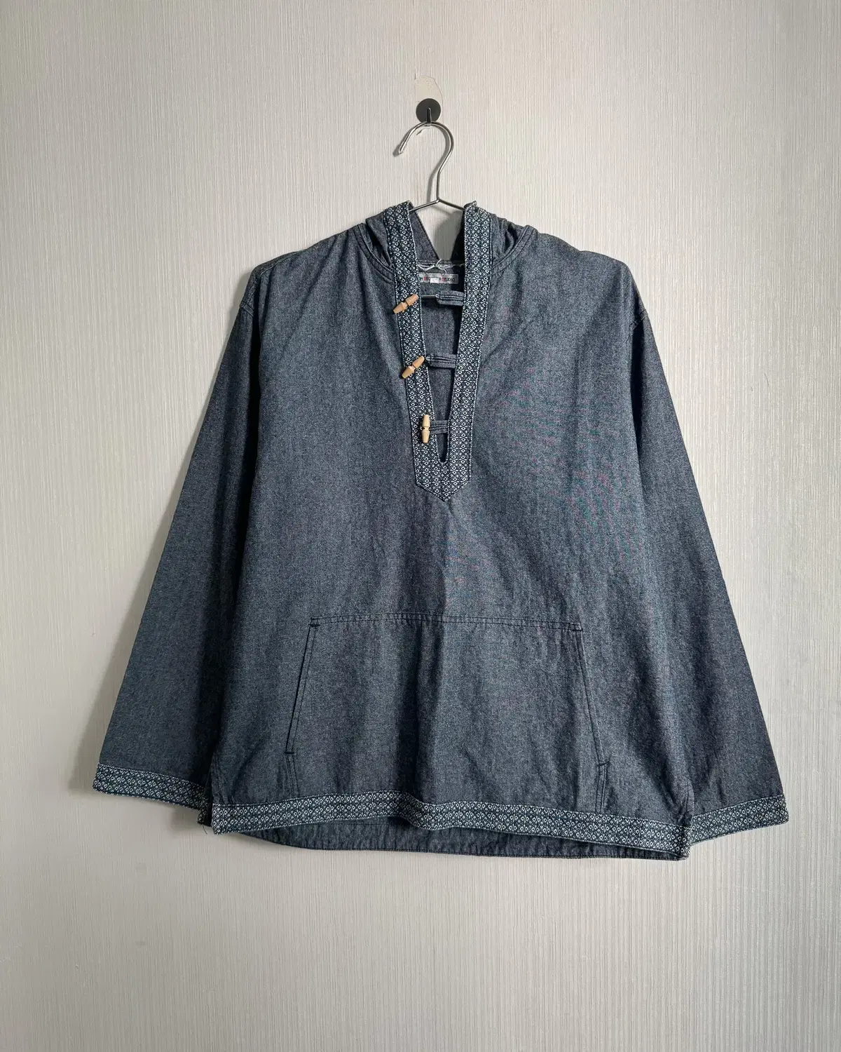 Ethnic mood denim hood