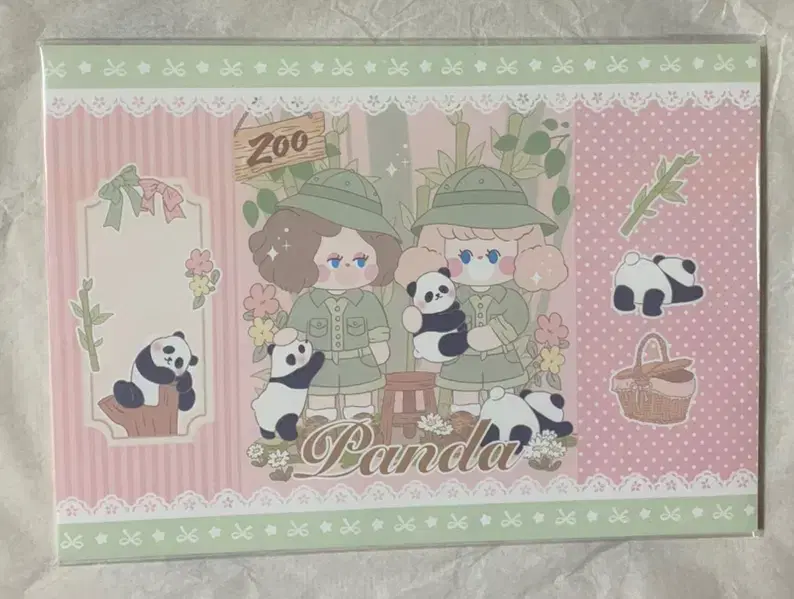 Inclusion) Pandas and zookeepers bibi Wrapping paper