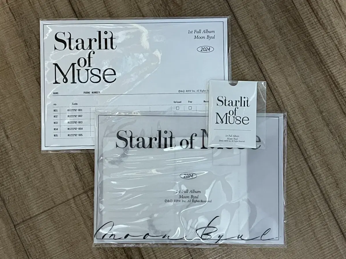 MAMAMOO moonbyul STARLIT OF MUSE exhibition postcard,proof (unsealed)