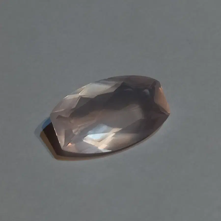 천연 로즈쿼츠 13.47ct