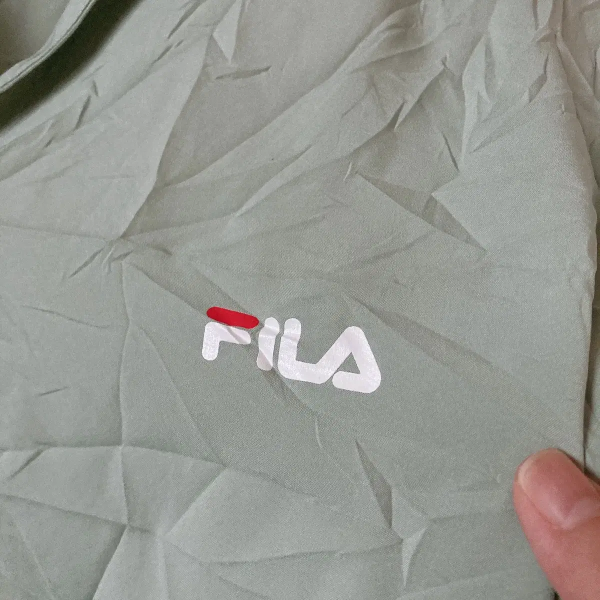 FILA 브이넥