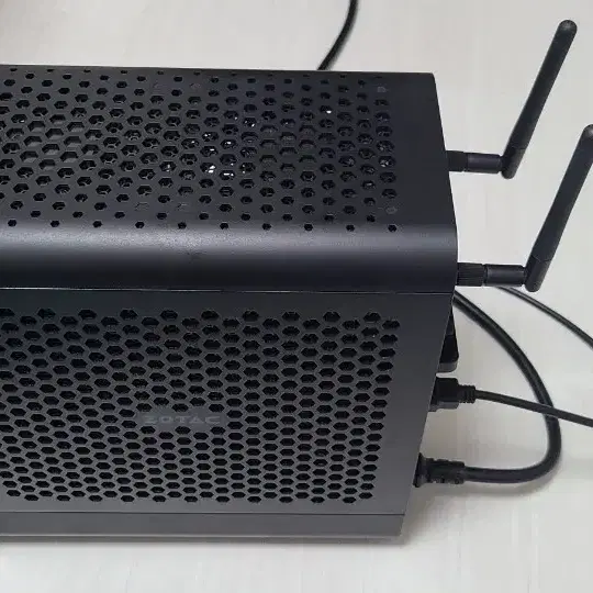 ZOTAC ZBOX E Series MAGNUS ONE Mini PC