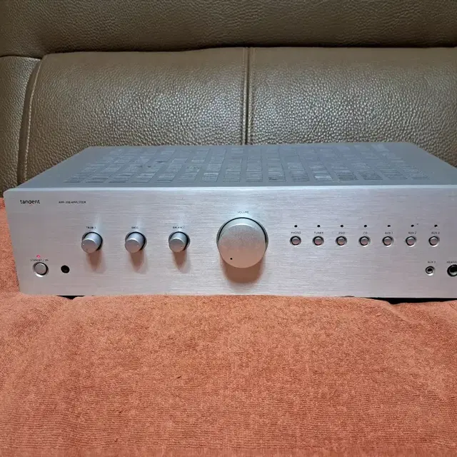 TANGENT AMP-200  AMP