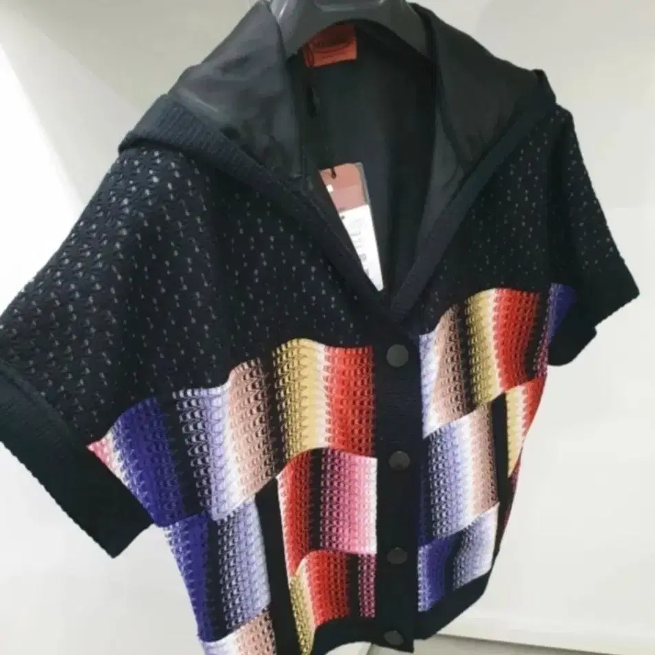 미소니 MISSONI 후드 니트 가디건 외투 새옷 254만원