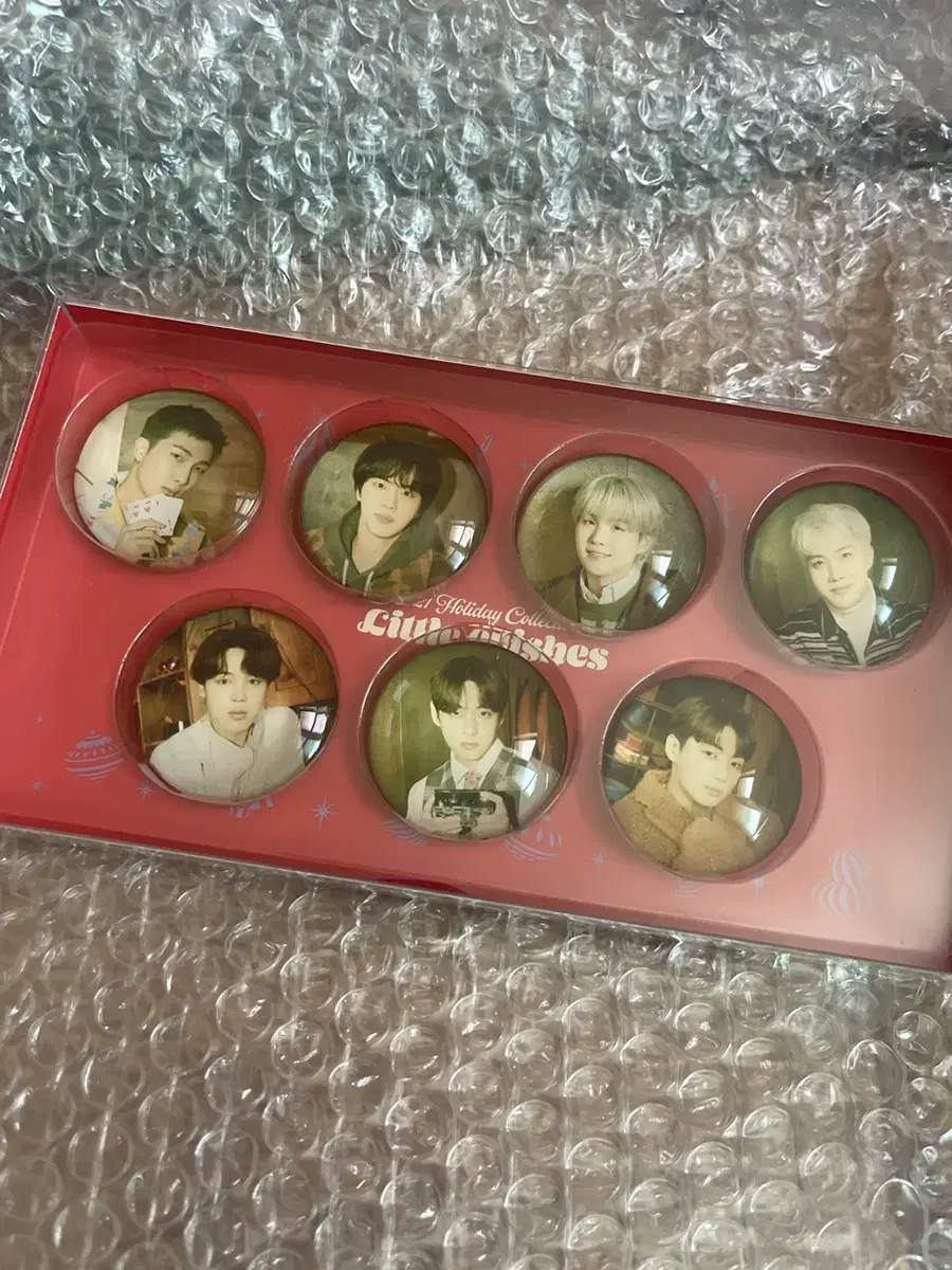 BTS Holiday Magnet