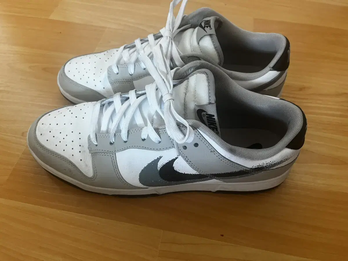 Nike shoes 295