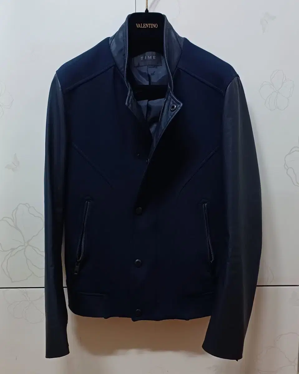 CarrotSold on the market / Hansom Timehomme luxury jacket in excellent condition