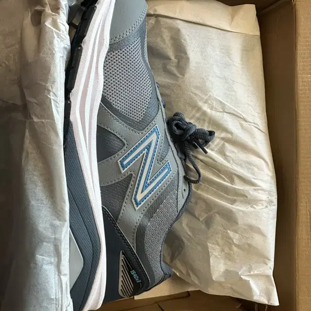 New balance 1540 v3 runnig shoe 285(6e)