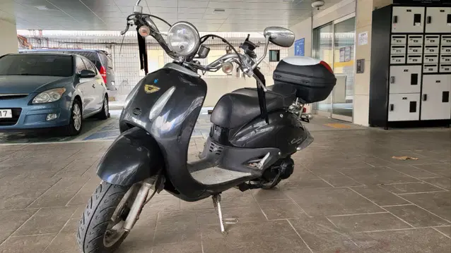 카빙 125CC 클래식 스쿠터 판매합니다