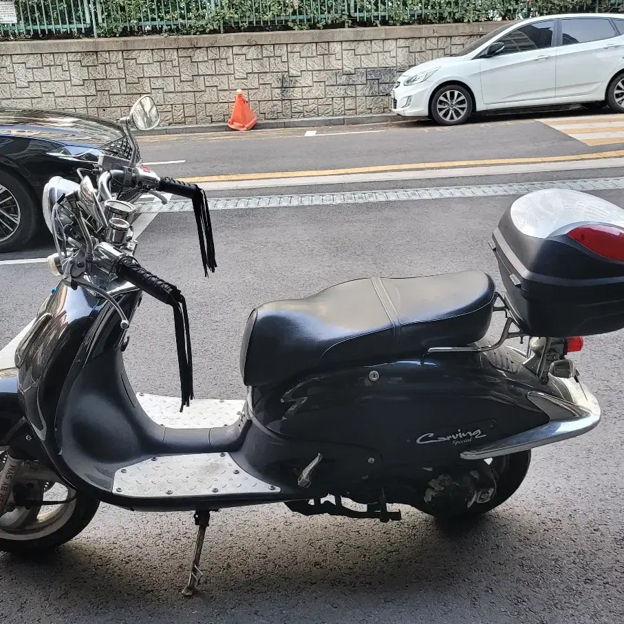 카빙 125CC 클래식 스쿠터 판매합니다