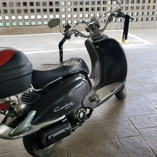 카빙 125CC 클래식 스쿠터 판매합니다