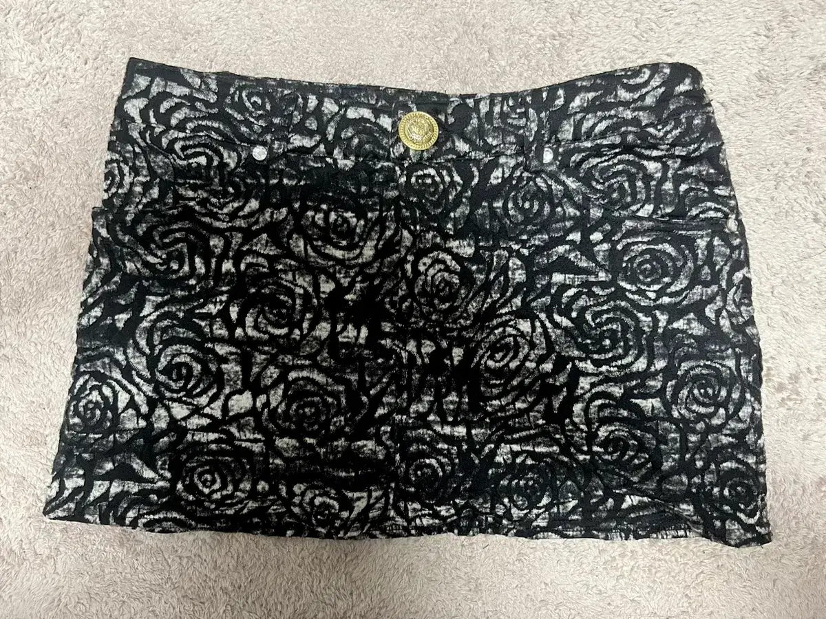 Cecil McBee Skirt