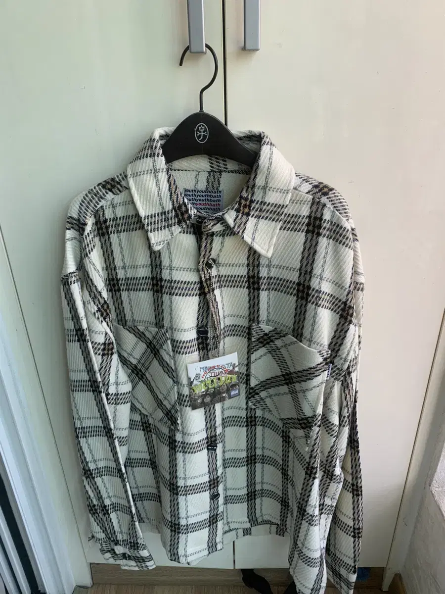 U's Bath Coat Shirt Sell New