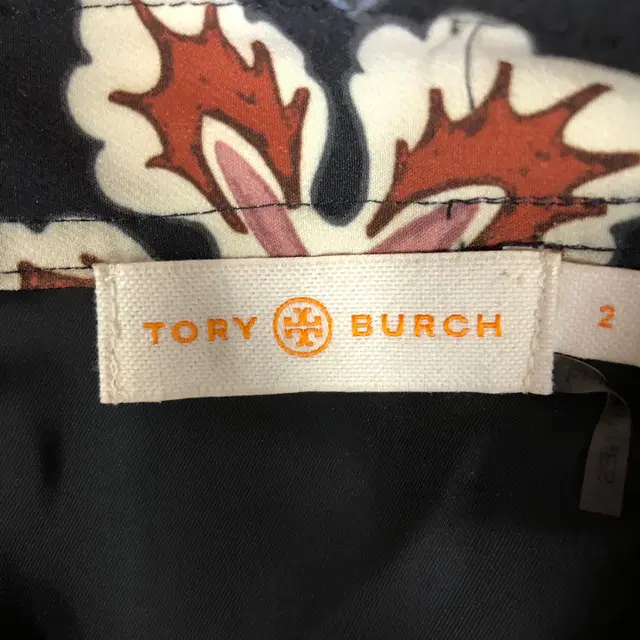 [ TORY BURCH ] 토리 버치 스커트