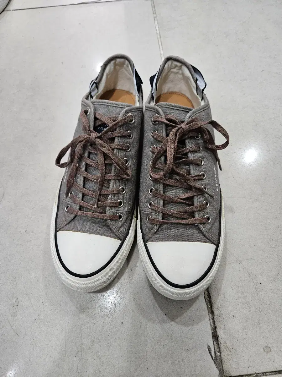 G-STAR LOW-TOP SNEAKERS (260)