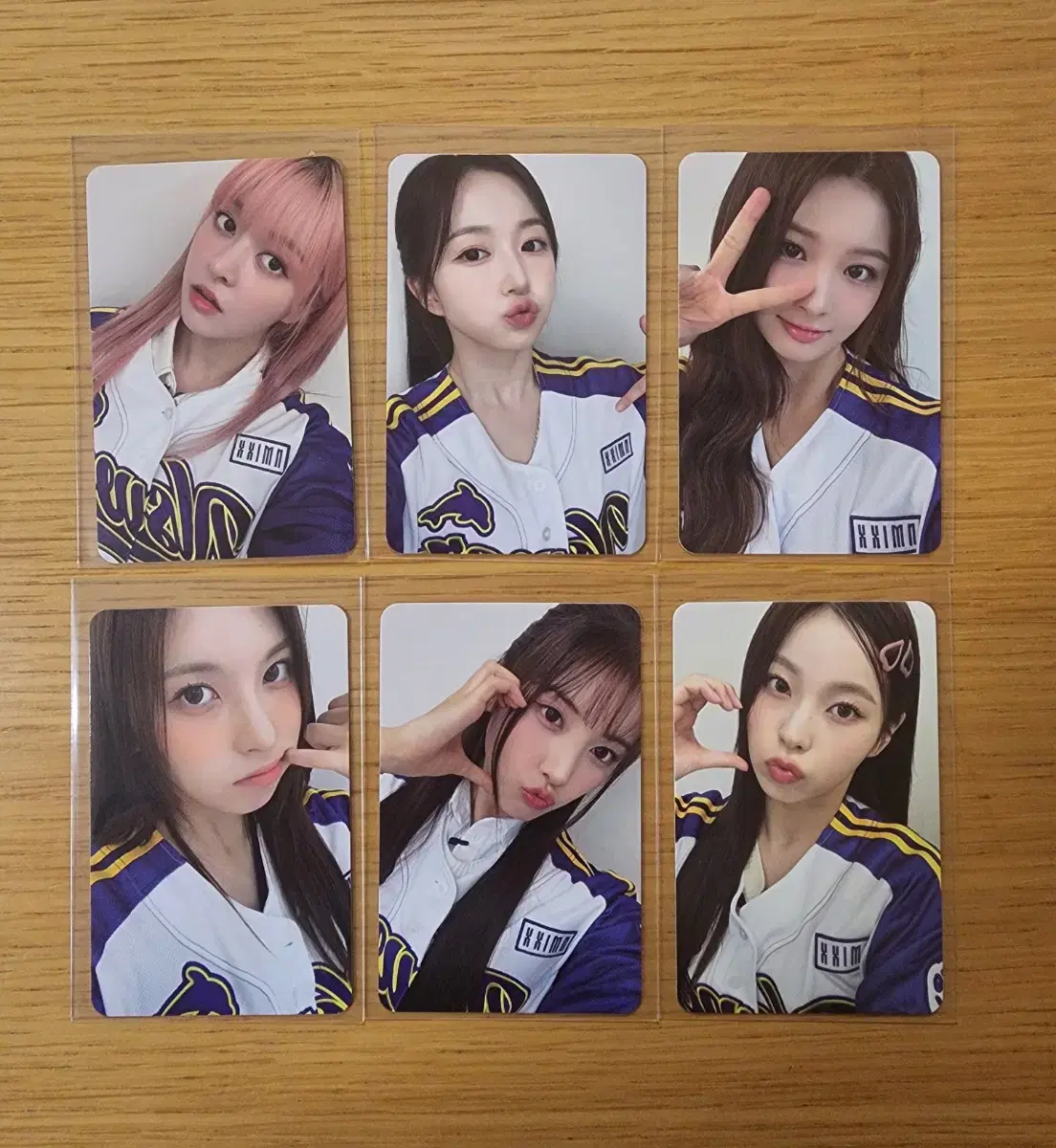 Nmixx fan con Day 2 Anthurzone photocard WTS the set