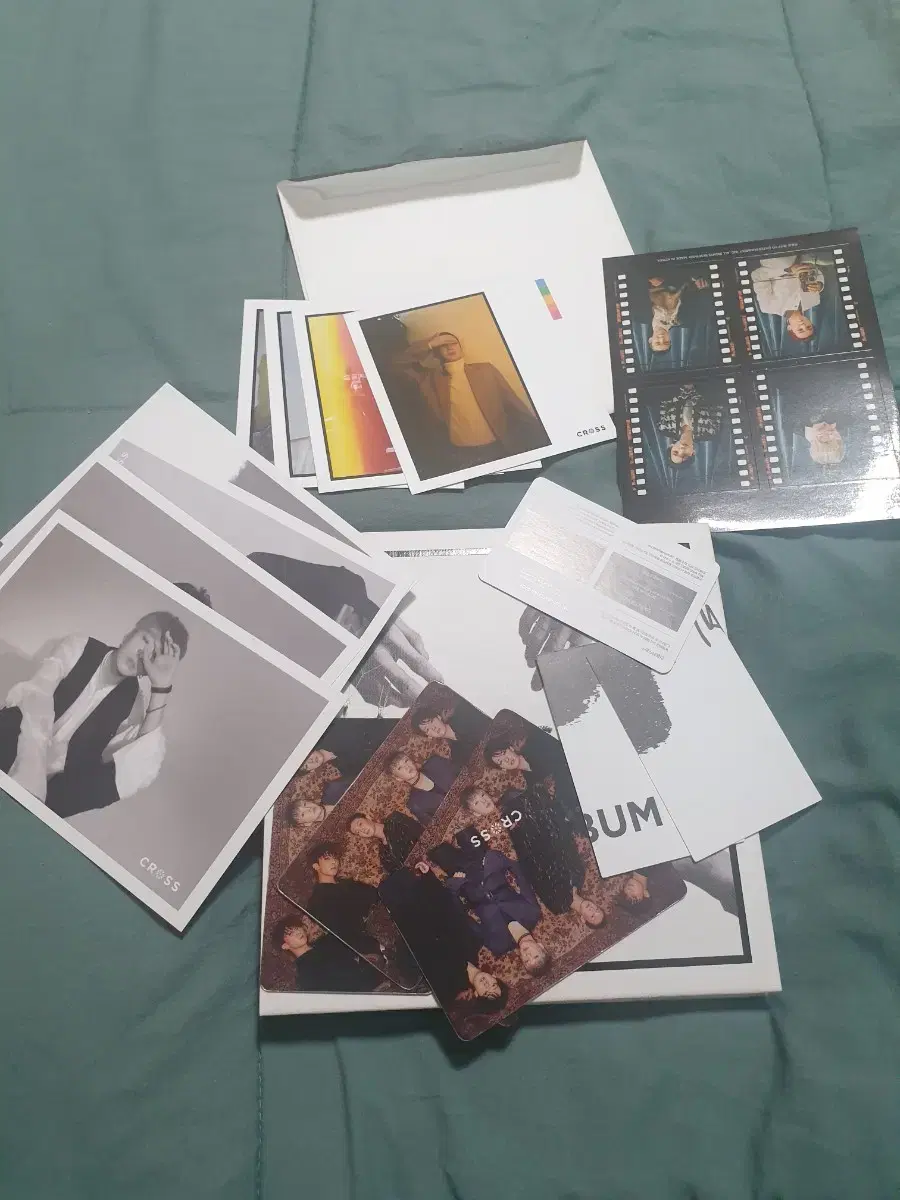 Winner album sells (with photos of components)