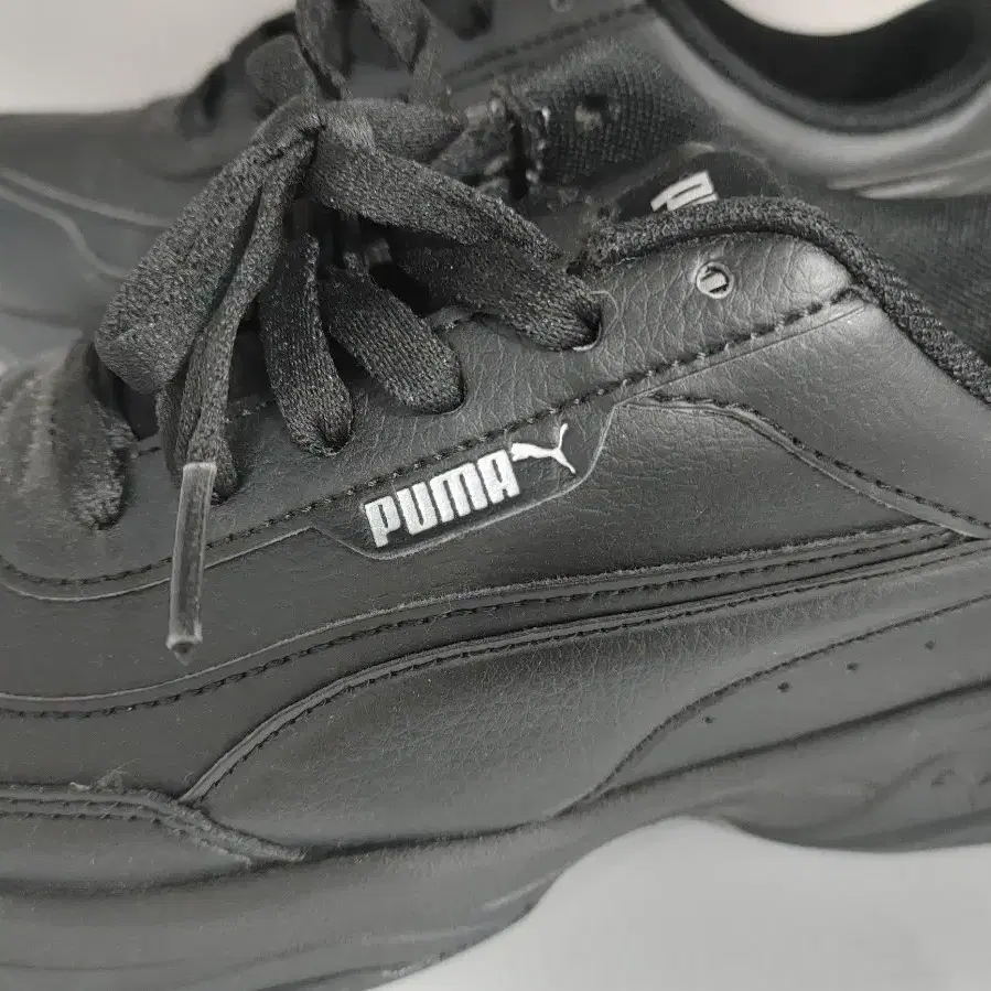 PUMA 푸마 소가죽 어글리 스니커즈