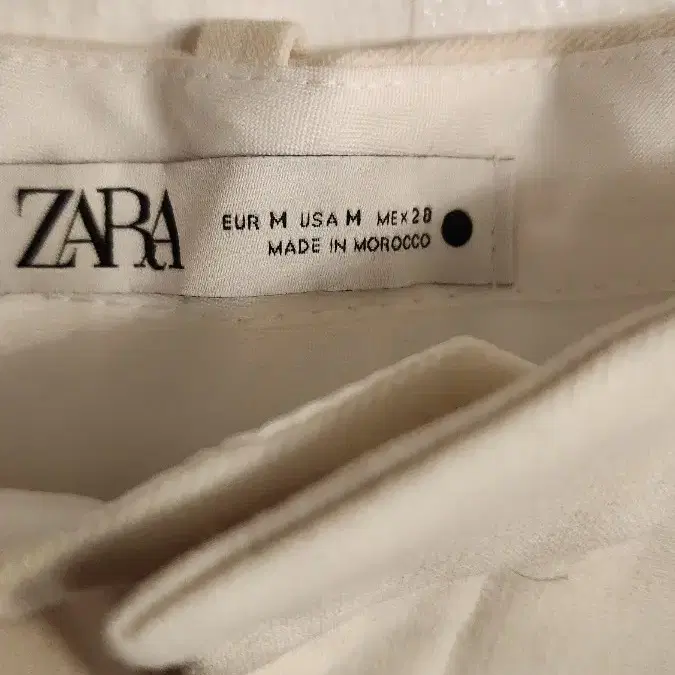 (새상품) 자라(ZARA) 와이드 팬츠 32