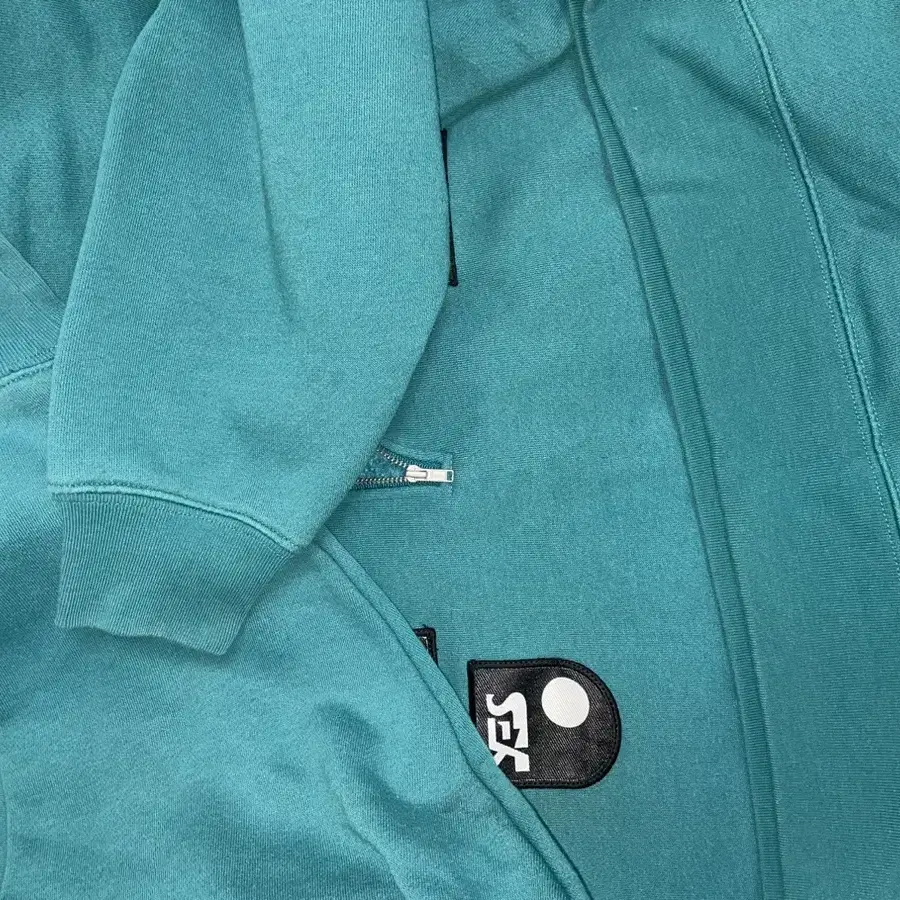 예스아이씨 Patched Half Zip Up Blue Green 반집업