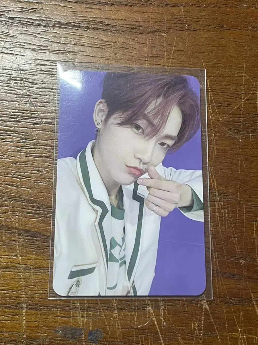 The Boyz kevin Bloom Bloom Photocard