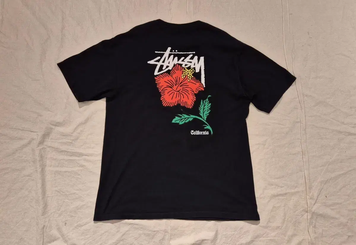 L>Stussy Rose T-Shirt