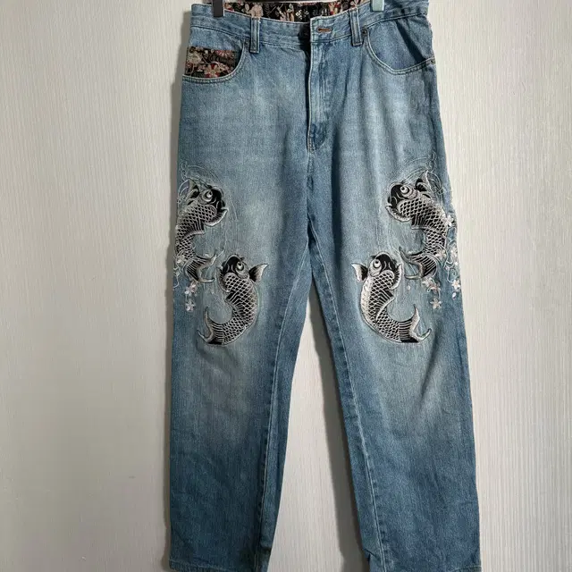 Karakuri tamashii denim pants