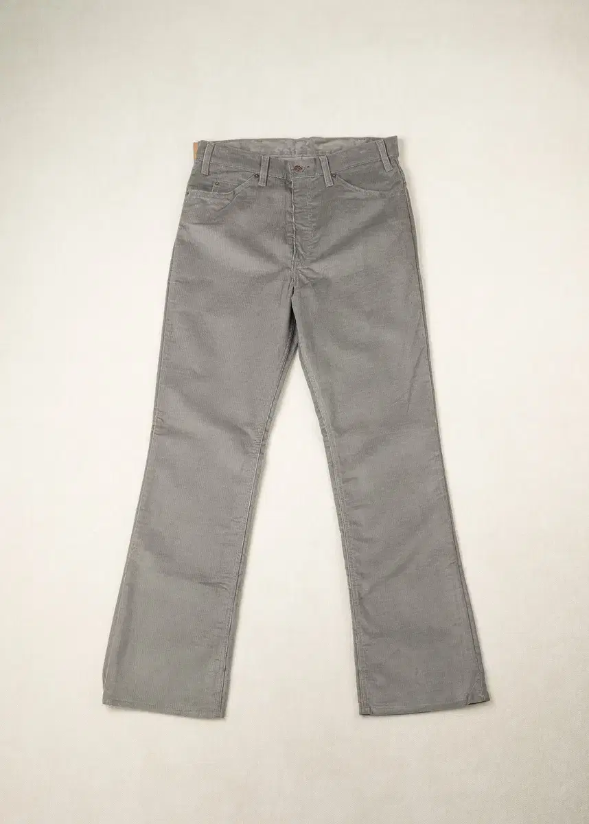 (34-34) Deadstock 80s Levi's Corduroy 517 Bootcut Pants