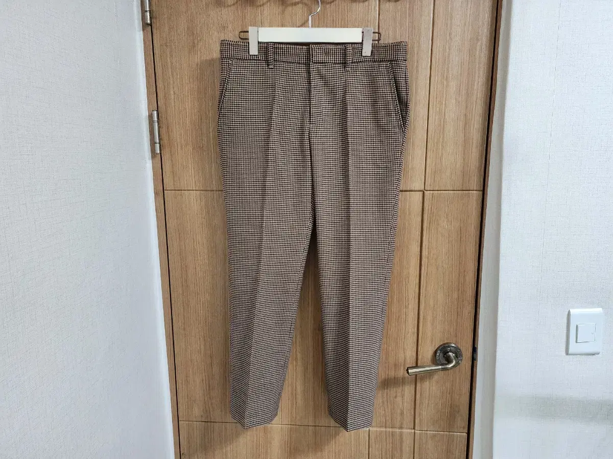 (34)Tie Foreman Slacks Pants