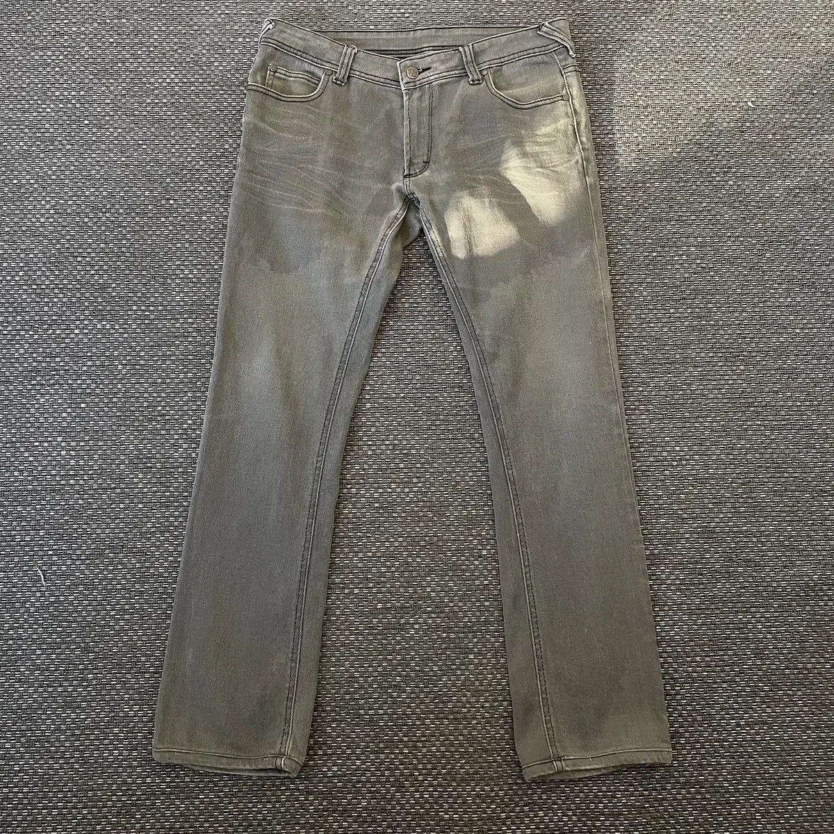 (35) Wrangler Grassy Brown Cotton Pants