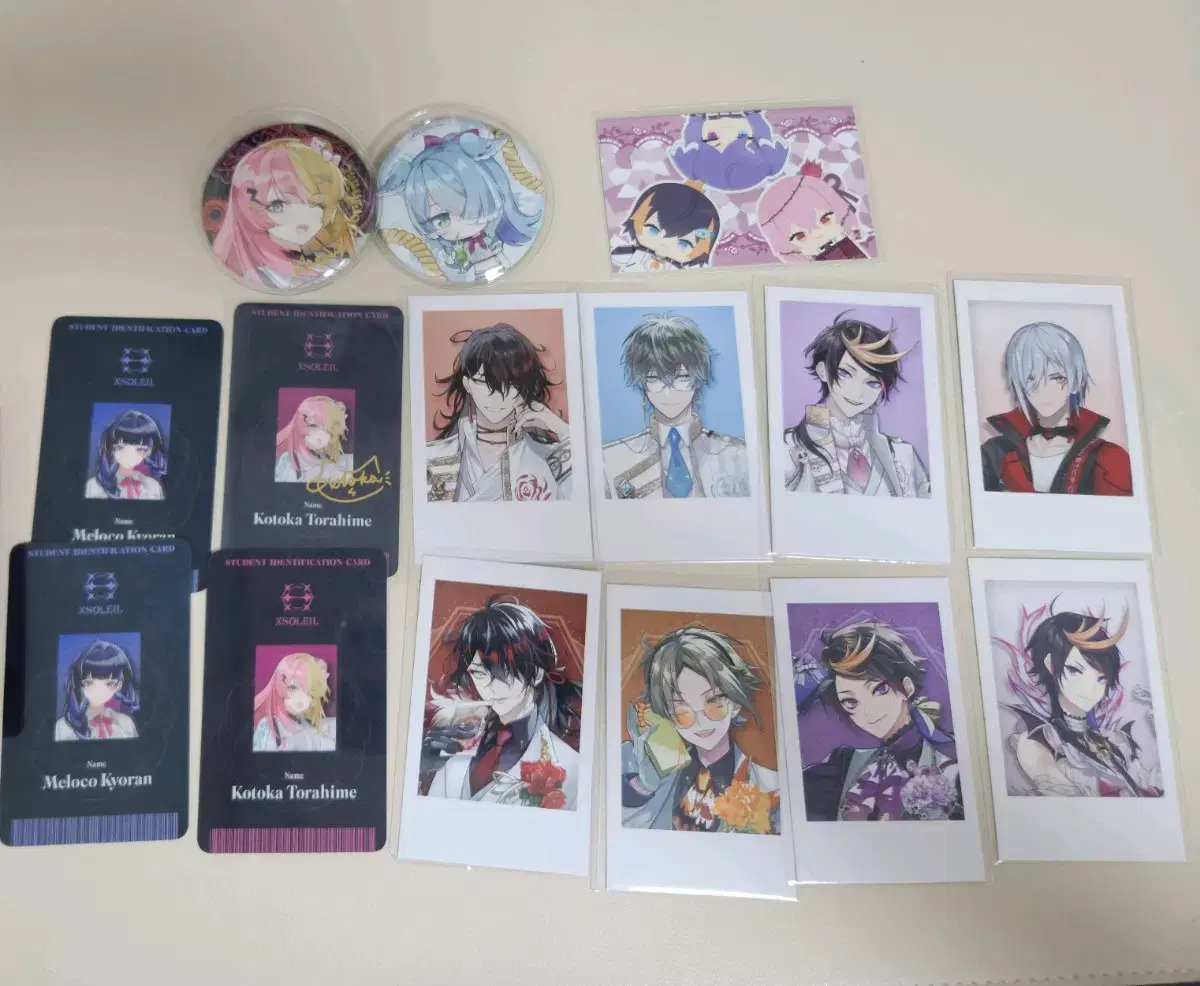 NIJISANJI EN can badges, student ID cards, chekis, etc. bulk sell 