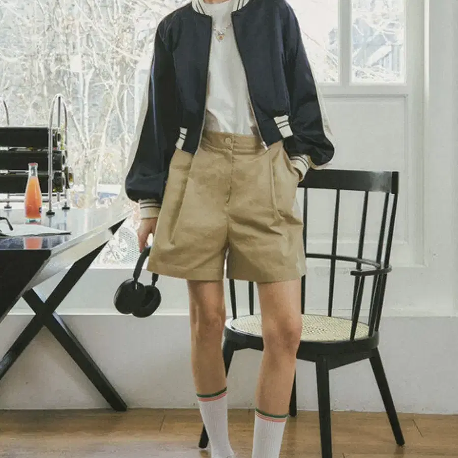 바논아뜰리에 Onetuck chino shorts