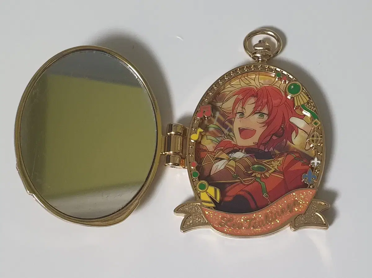 Angsta Tsukinaga sells Leo Dream Star pendant