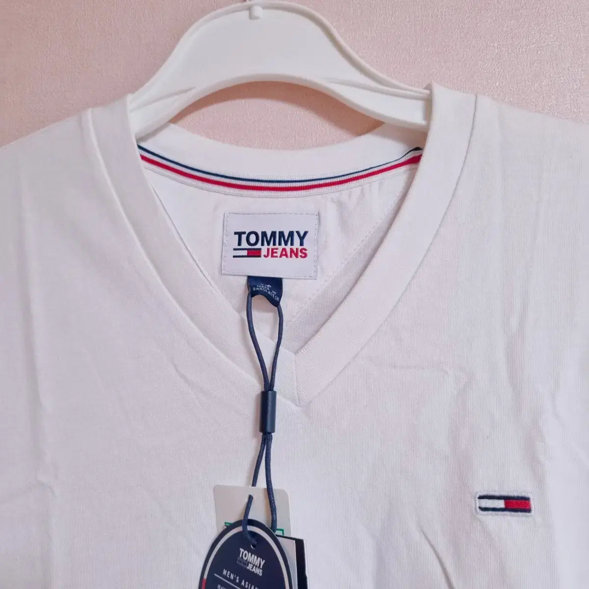 미착용 새상품) 타미진 반팔 티셔츠 브이넥 타미 타미진 tommy 흰티