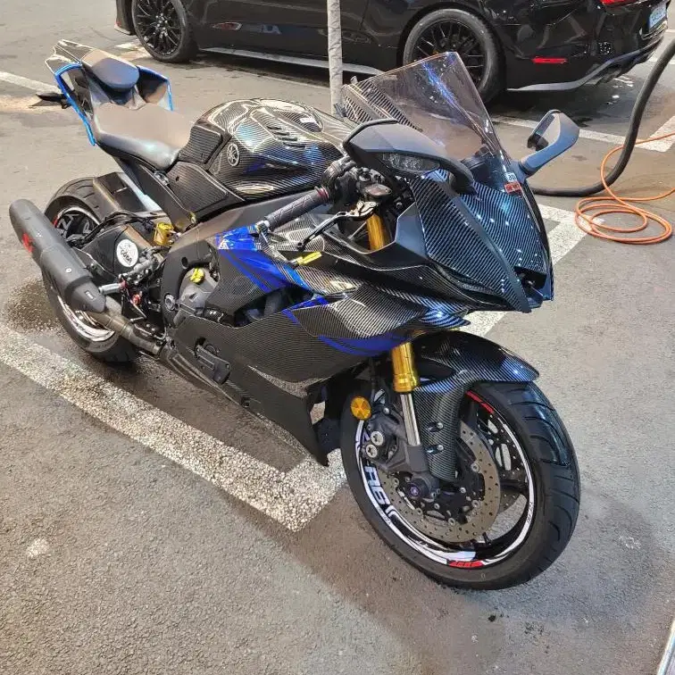 야마하 yzf-r6