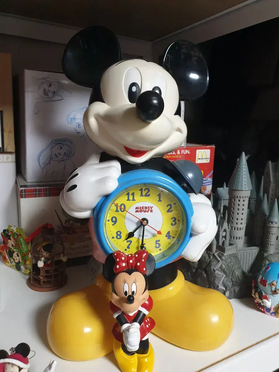 Vintage MapsTokyoDisneylandGreat MickeyWatchFigures/Vintage DisneyMickey Mouse