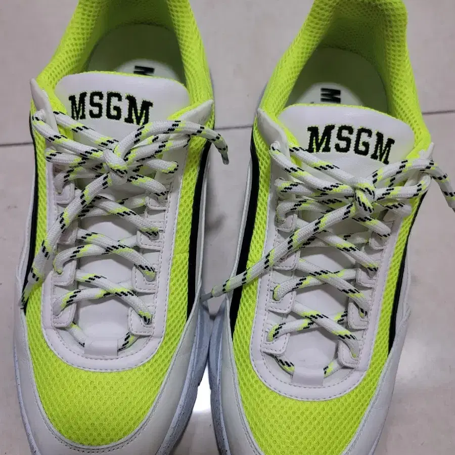 정품)MSGM 신발 43사이즈(275~280)