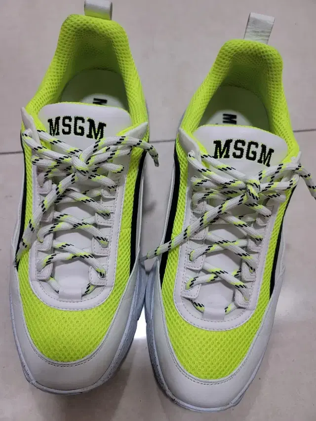 정품)MSGM 신발 43사이즈(275~280)