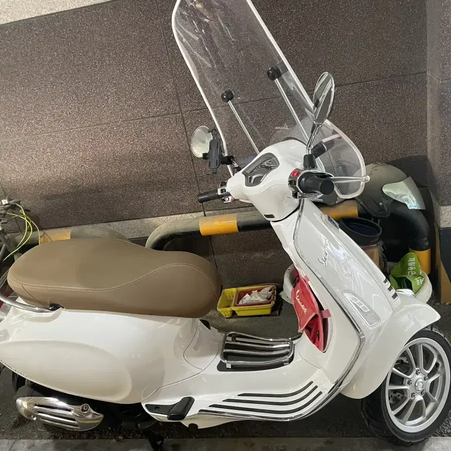 베스파 프리마베라 abs 125cc 22년식