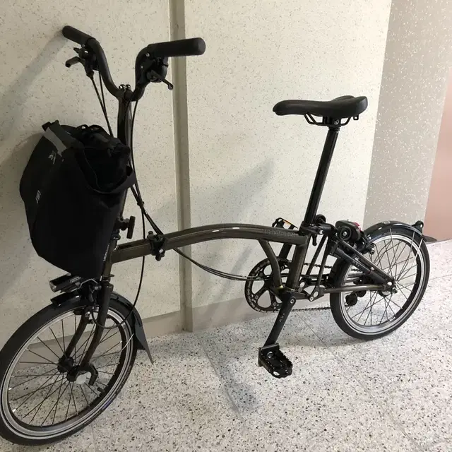 BROMPTON 브롬톤 카키컬러 (무사고/라이딩횟수적음)