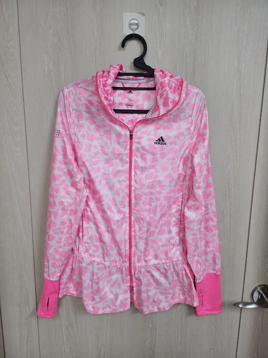 Women's Adidas Windbreaker Jumper 85 (55-55 vahn)