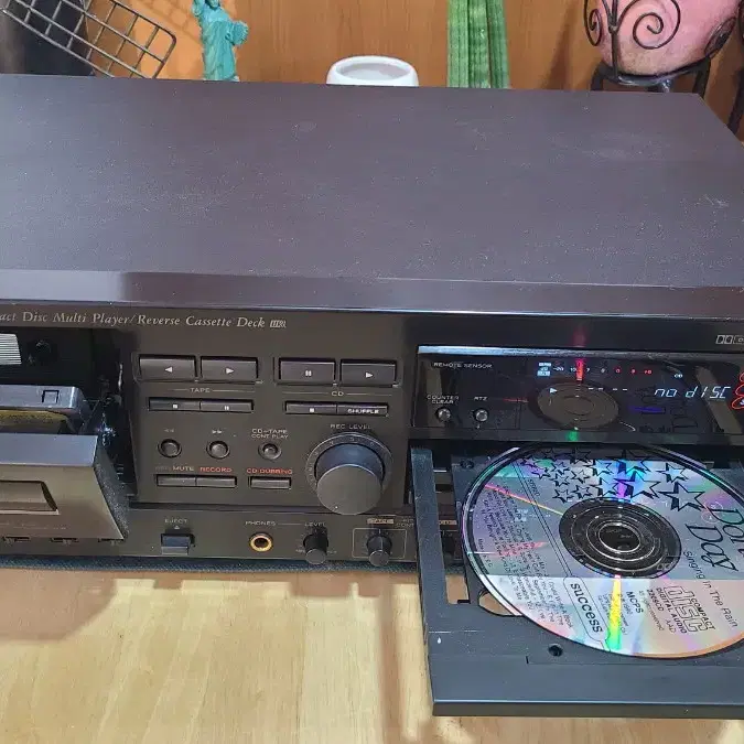 TEAC AD-600 compact disc