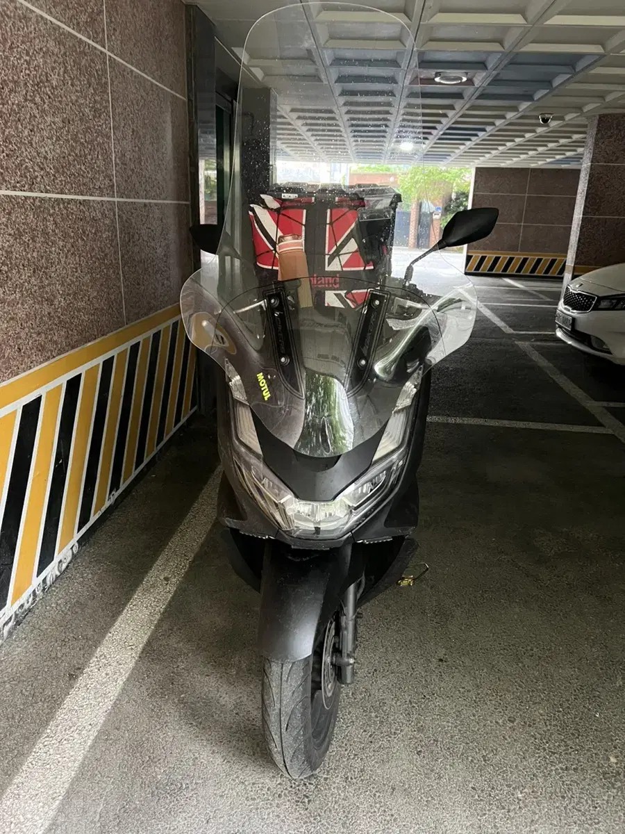 PCX 125 21년식 30,@@@km 대차