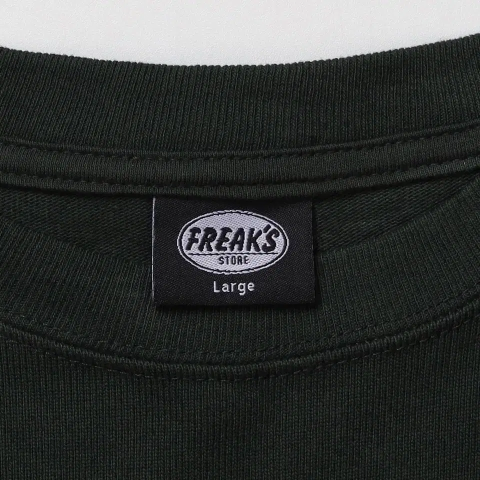 Freaks's Store ColorBlock Pocket T-Shirt