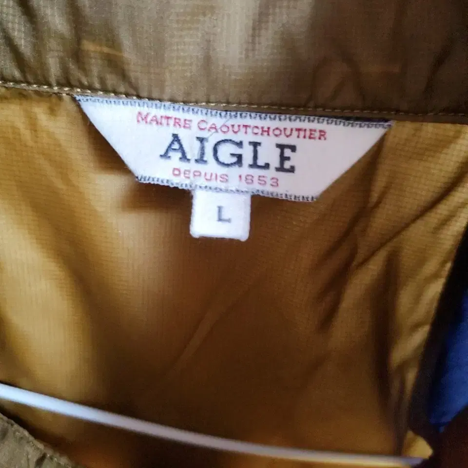 Aigle 에이글 바람막이 100 L