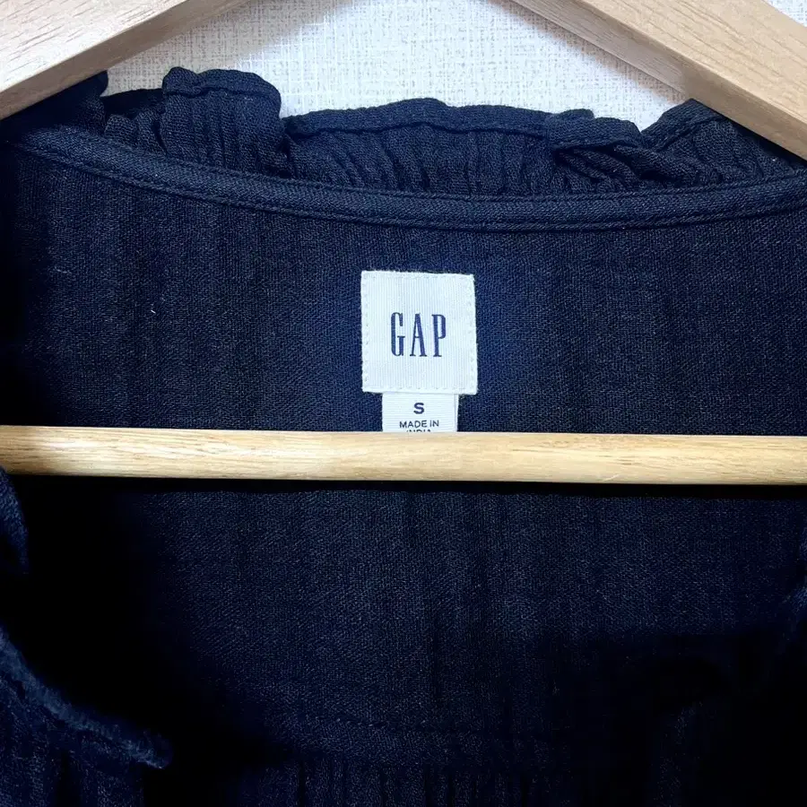 GAP 여성 블라우스