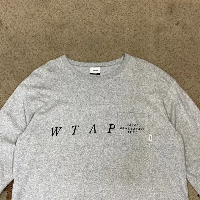 Wtaps 포켓 롱슬리브 티셔츠 그레이