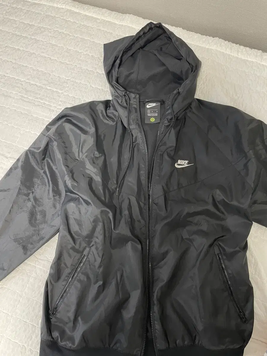 Nike Windrunner Windbreaker Black