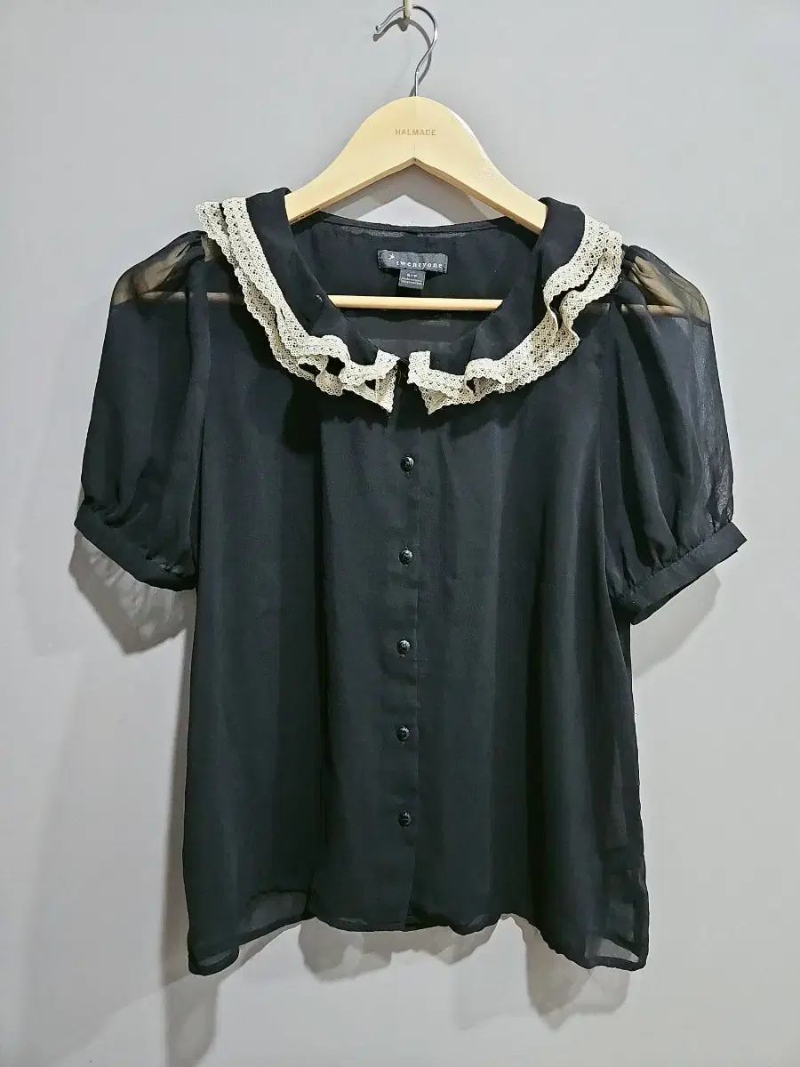 [25% discount] Double-layered black chiffon blouse S