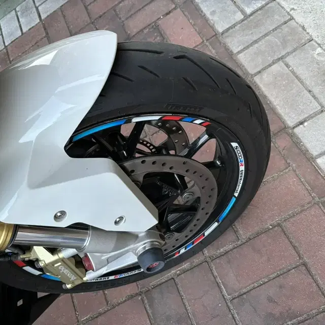 BMW s1000rr 판매합니다